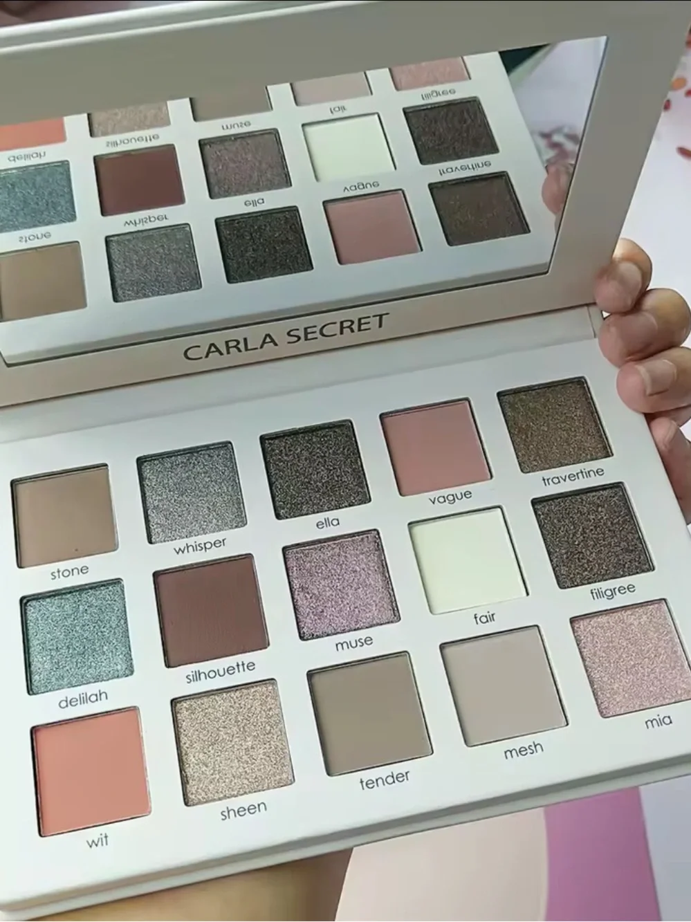 Carla Secret 16-Color Eyeshadow Palette - Pink & Neutral Mix